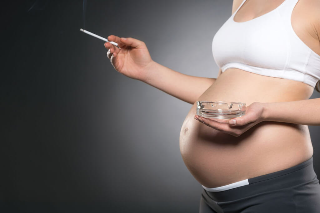 Vaping Smoking While Pregnant