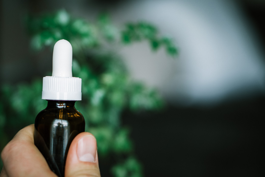 What are the benefits and effects of CBD?
