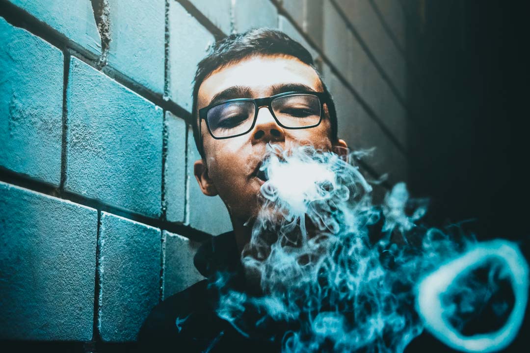 What is Vaping? And How to vape Properly