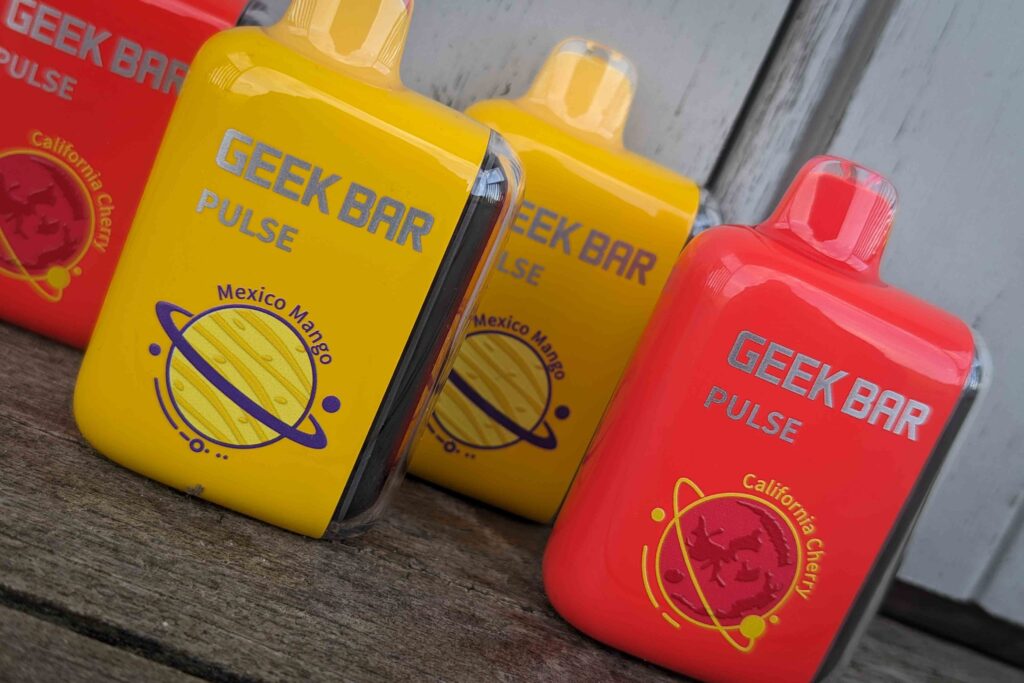 How to Charge a Geek Bar