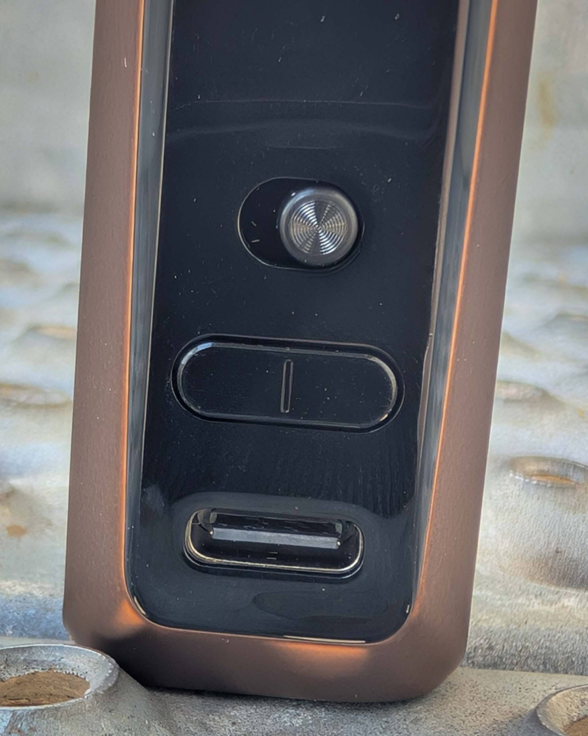Vaporesso GTX One Pro Lock Button