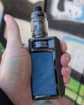 Voopoo Drag 6 Portrait - In hand