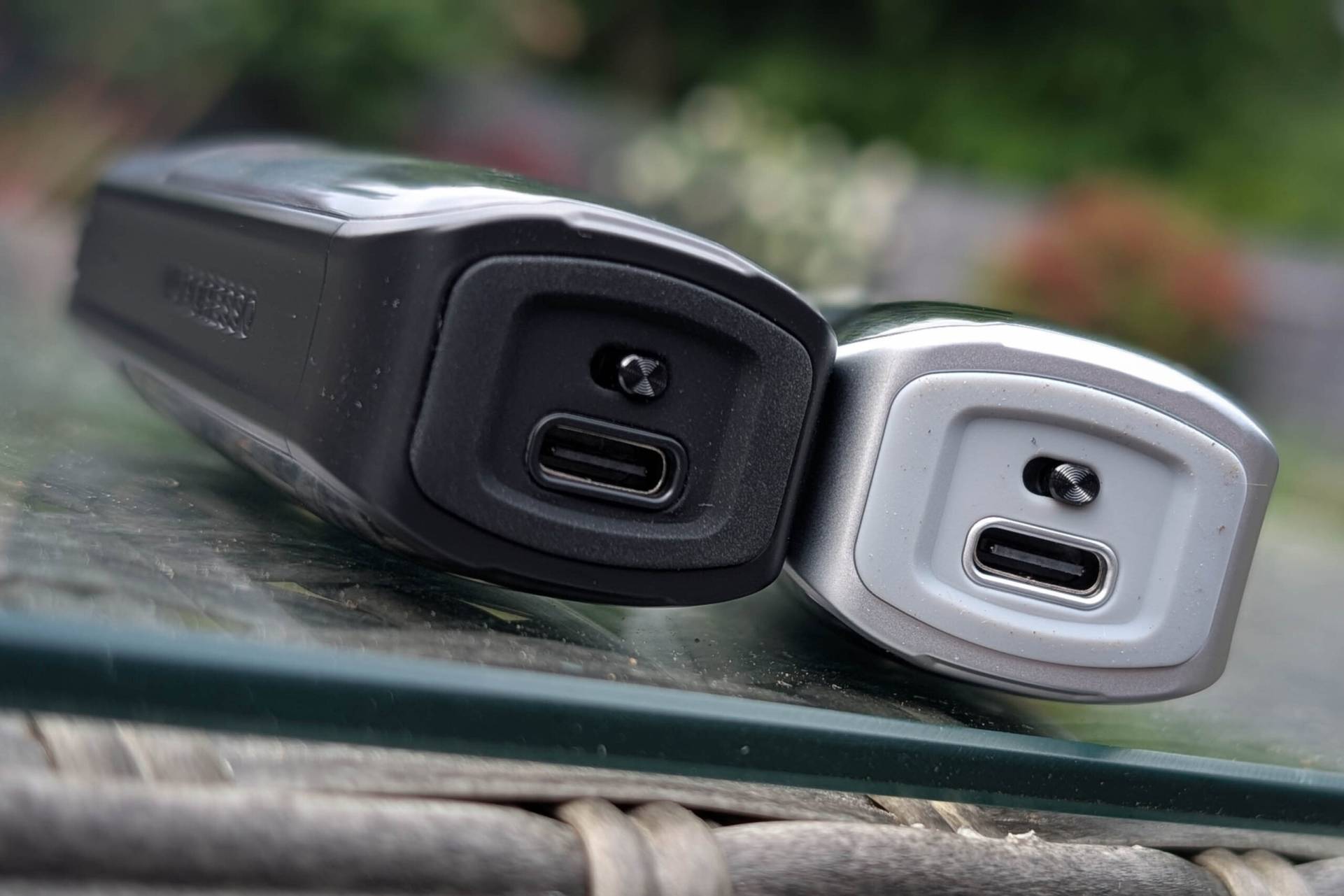 Vaporesso LUXE XR MAX 2 USB Port